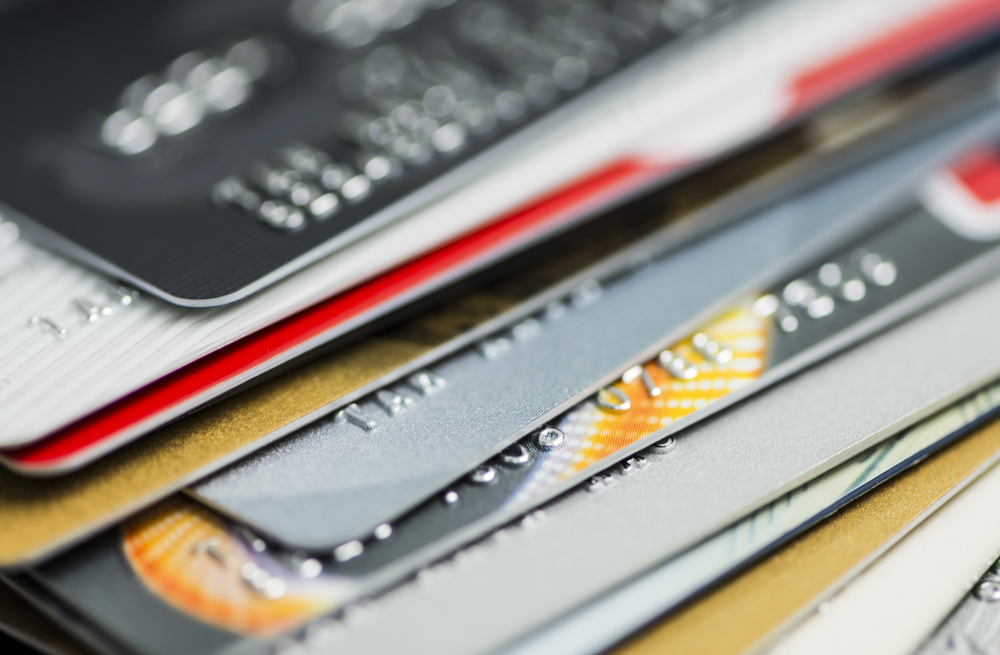 Luottokortti voi antaa taloudellista liikkumavaraa, mutta kaikissa tilanteissa se ei ole järkevin maksutapa.