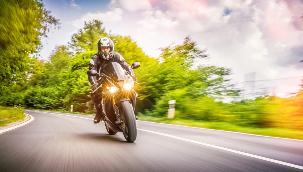 Moottoripyörälaina auttaa rahoittamaan uuden tai käytetyn pyörän joustavilla maksuehdoilla.